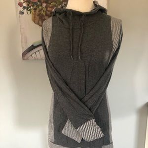 Eddie Bauer pullover hoodie.